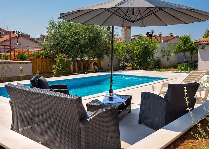 With Pool 992 Apartment