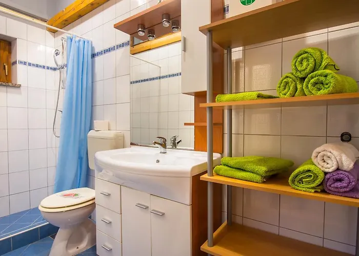 Apartment With Pool 992 Pula